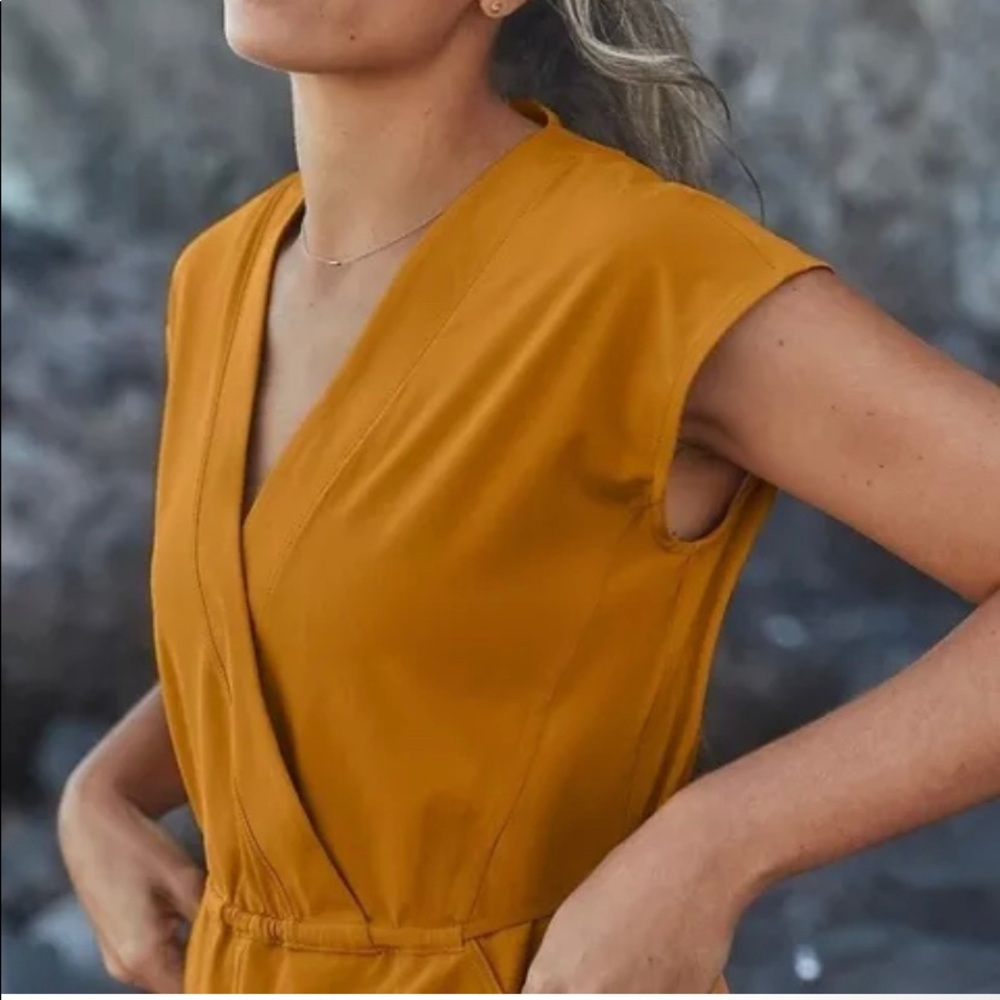 Athleta Marlow Romper Large